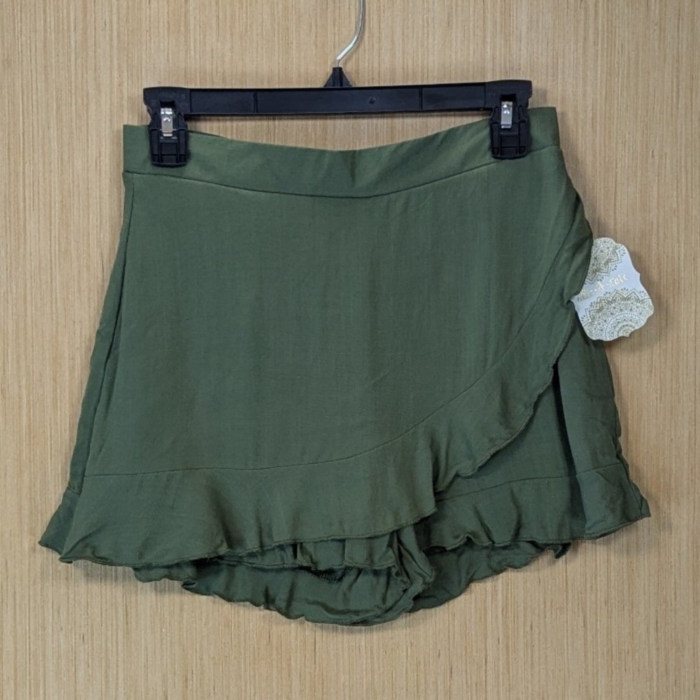 Altar'd State Boho Fairy Grunge Ruffle Wrap Skort Size S Olive Green Renaissance